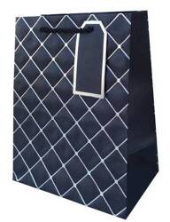 Gift Bag - Black - Quilted - 26 x 32 x 12 cm