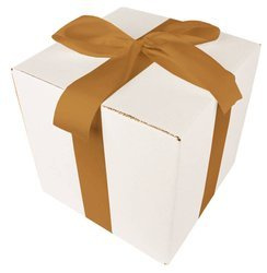 WHITE CARDBOARD BOX - with light gold ribbon - 25x25x25cm