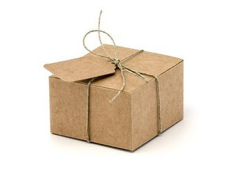 Boxes with hang tags - Kraft - 6 x 5.5 x 3.5 cm - 10 pieces