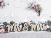 Wooden sign - Mr & Mrs - Gold glitter - 50 x 10 cm